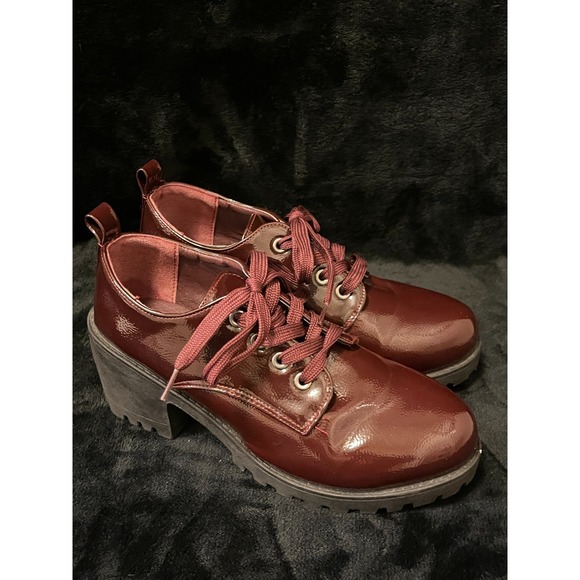 Dirty Laundry Shoes - Dirty Laundry ILITA006 Platform Lace-up Shoes - Burgundy Women Size: US7.5/EU 38